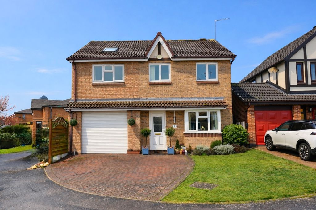 Property photo 1 of 28 Front