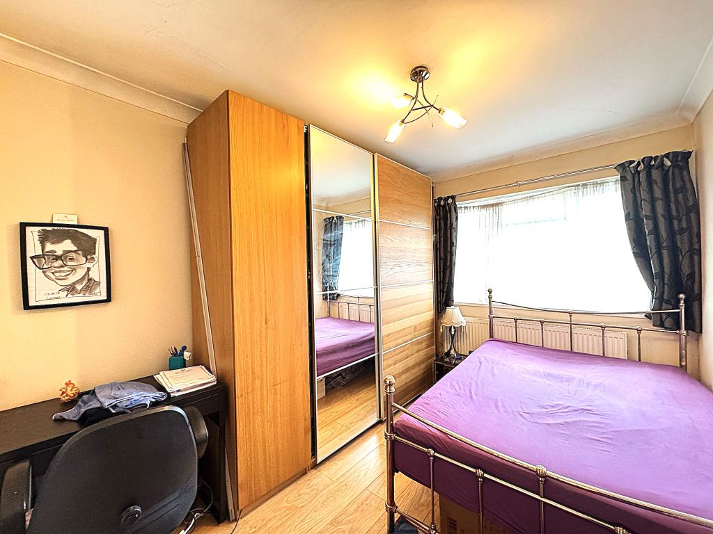 Property photo 3 of 12 Bedroom