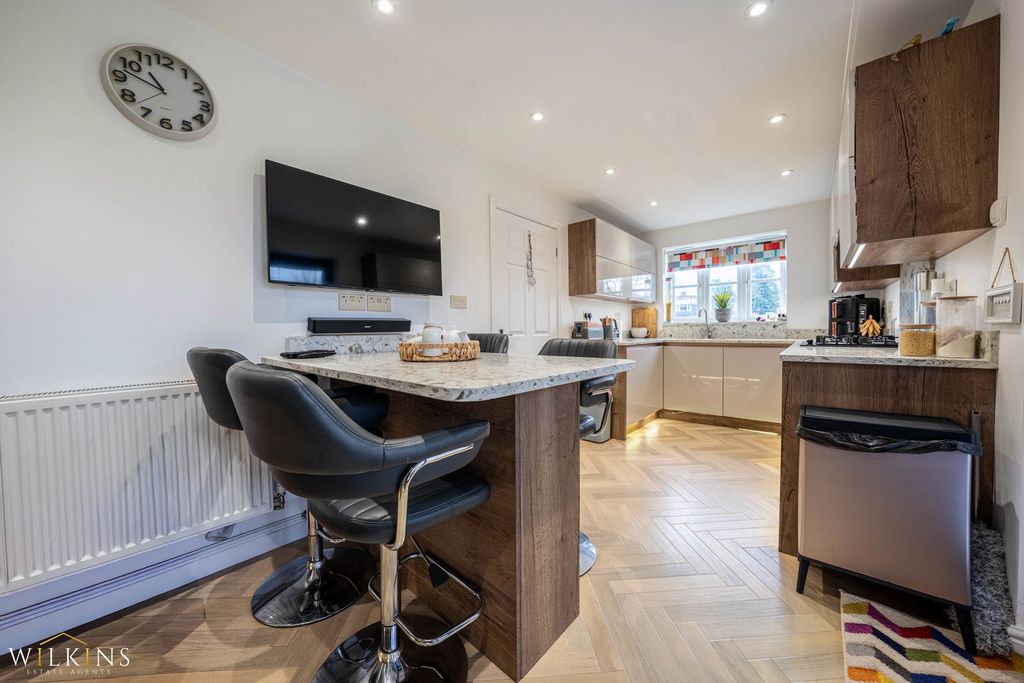 Property photo 3 of 42 Photograph