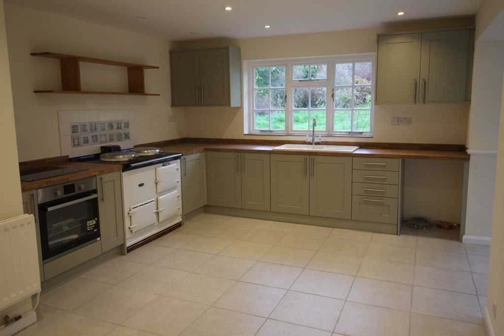 Property photo 2 of 13 Picture No. 03