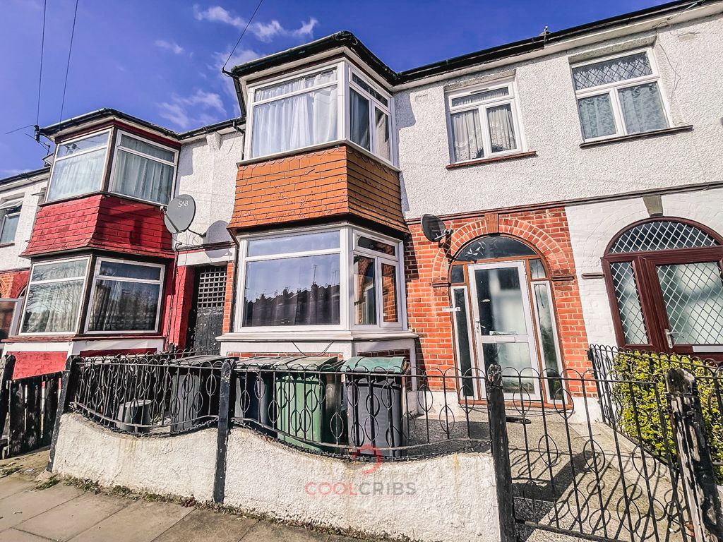 Property photo 1 of 8