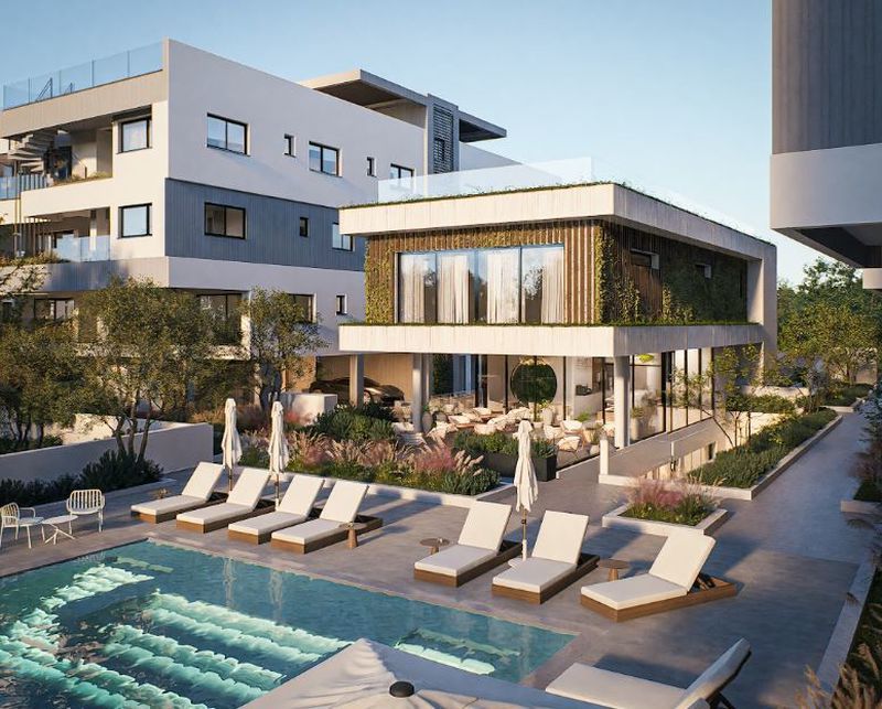 Property photo 2 of 18 Pool Area - Artist