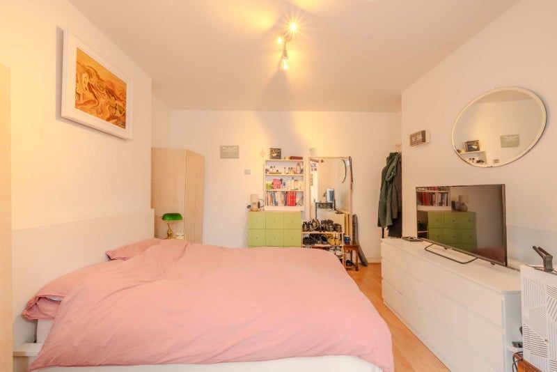Property photo 3 of 4