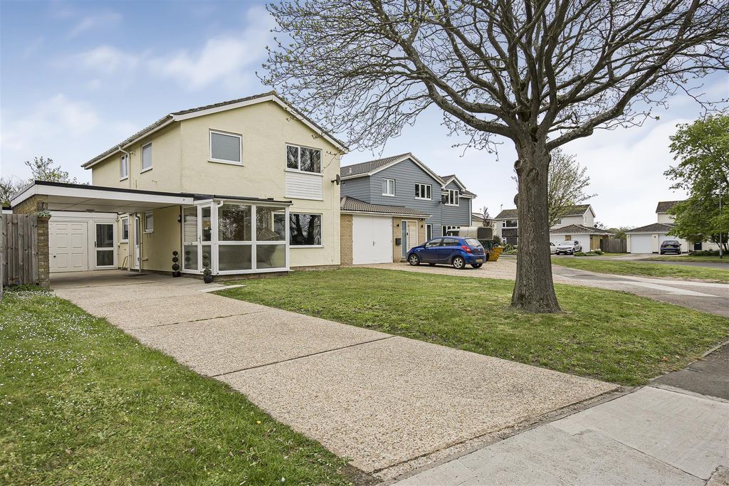 Property photo 1 of 15 Front