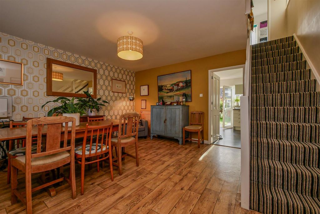 Property photo 2 of 18 Reception Room