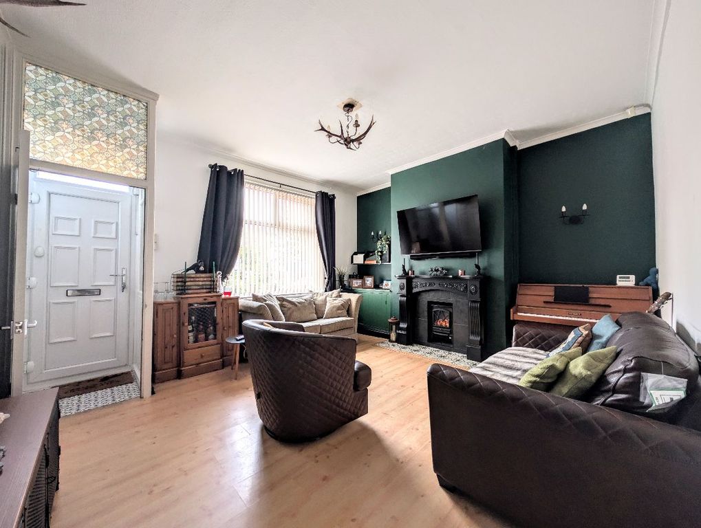 Property photo 2 of 16