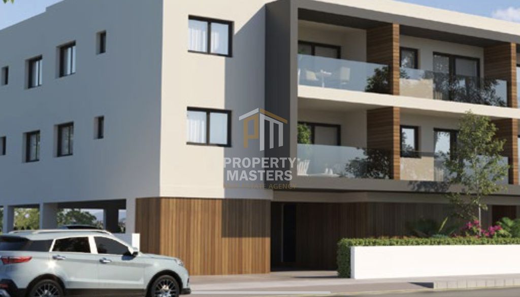 Property photo 1 of 2