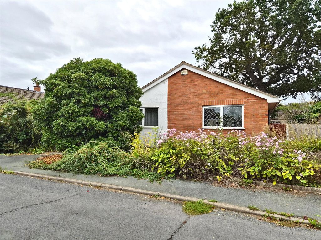 Property photo 1 of 15 Front