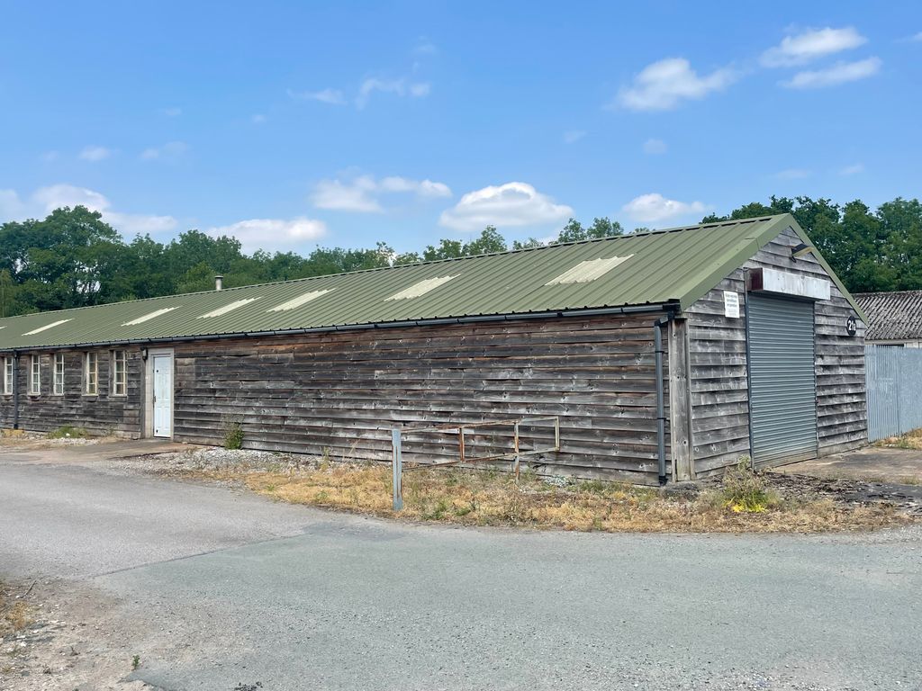 Property photo 1 of 3