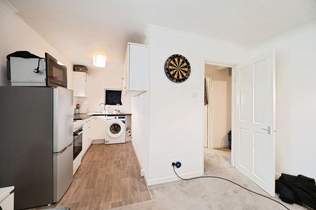 Property photo 3 of 9 Pbox-Img.Jpg