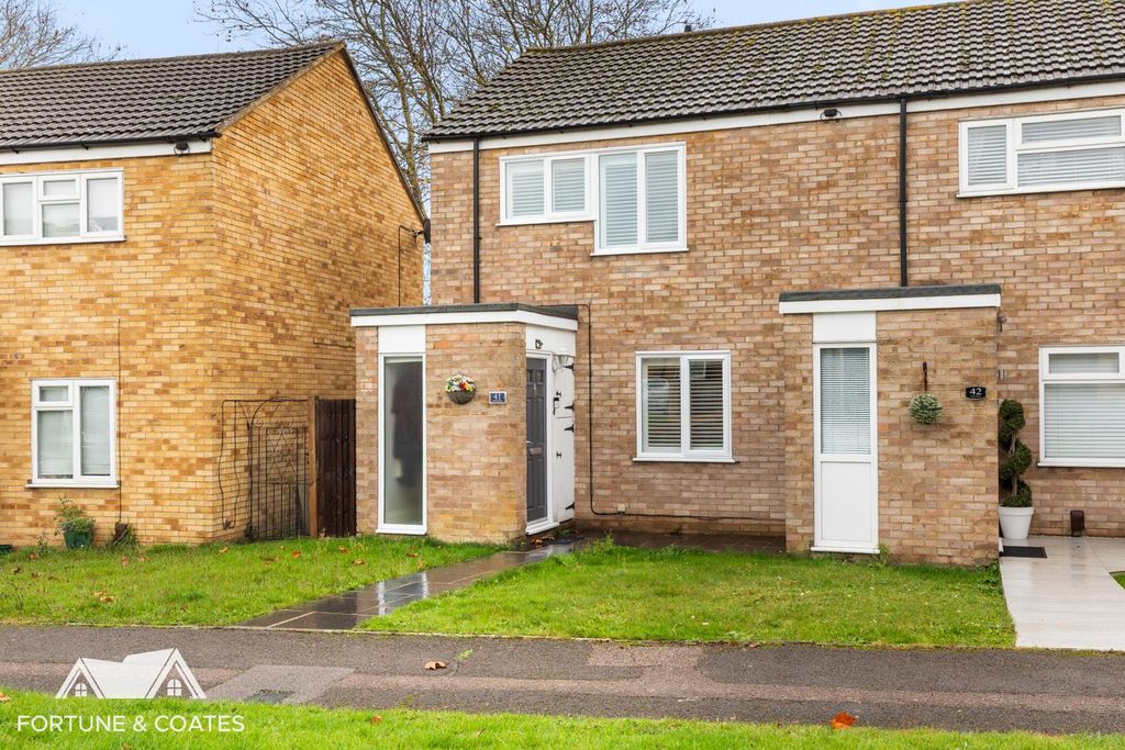 Property photo 1 of 15 Peacocks_15.Jpg