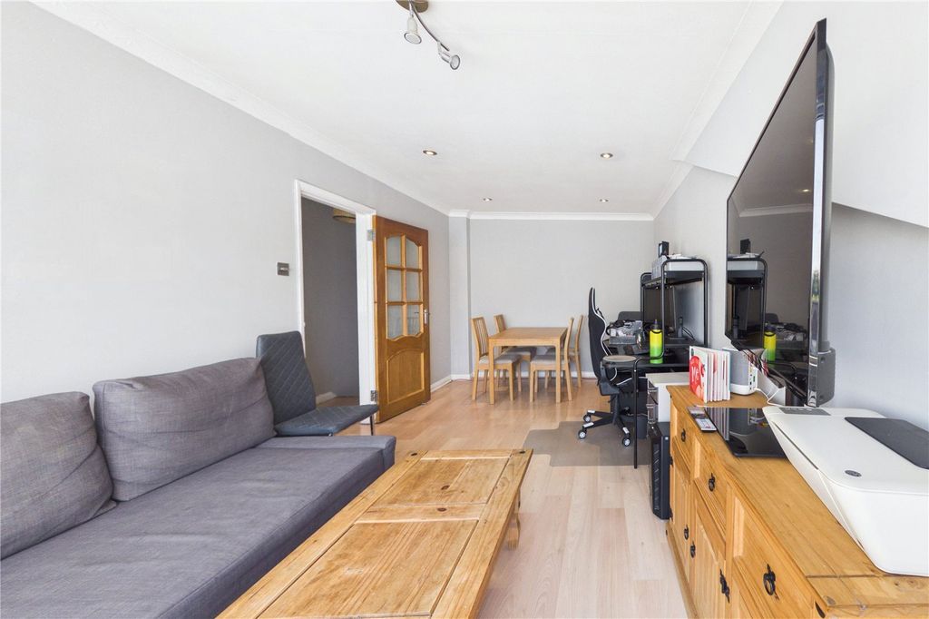 Property photo 2 of 38 Picture No. 02