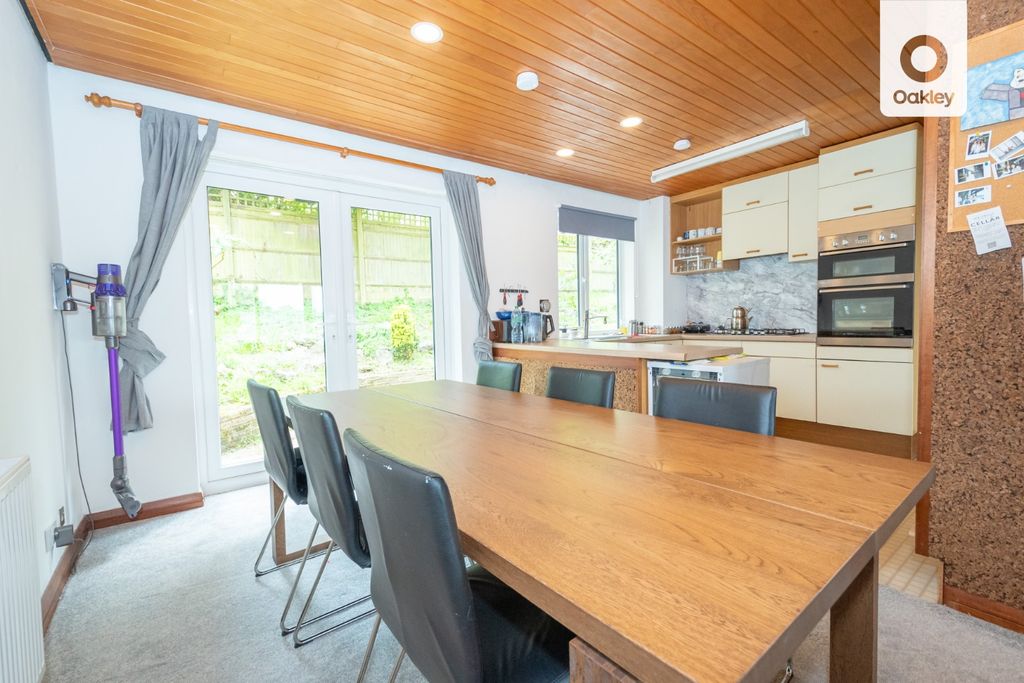 Property photo 3 of 24 3349726