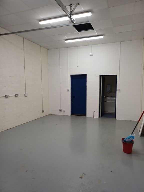 Property photo 2 of 5