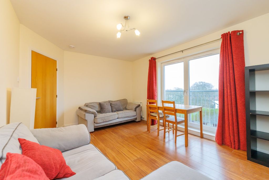 Property photo 3 of 19 Photo 3