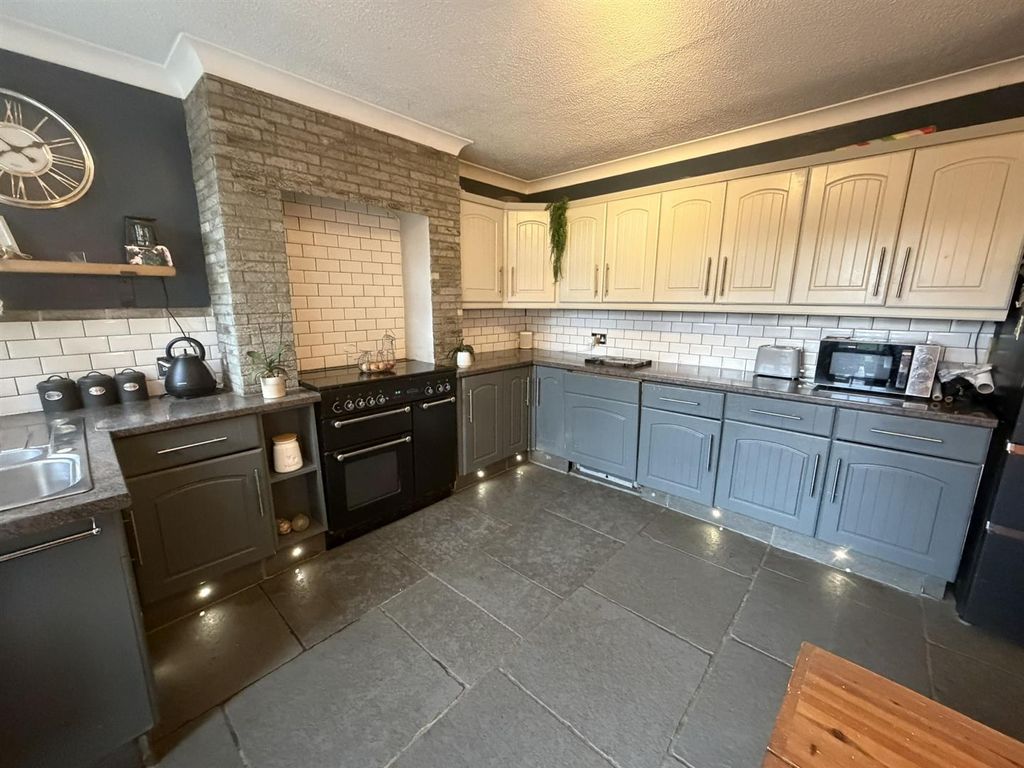 Property photo 2 of 16 Img_0506.Jpeg