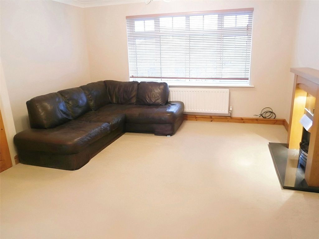 Property photo 2 of 6 Lounge/Diner