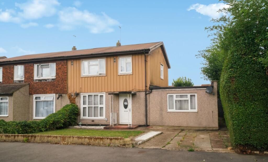 Property photo 1 of 11