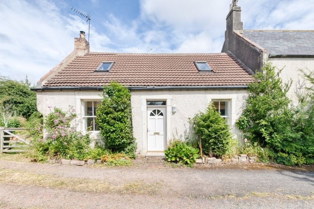 Property photo 1 of 32