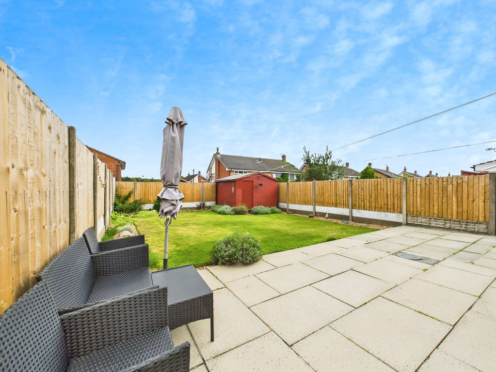 Property photo 2 of 30