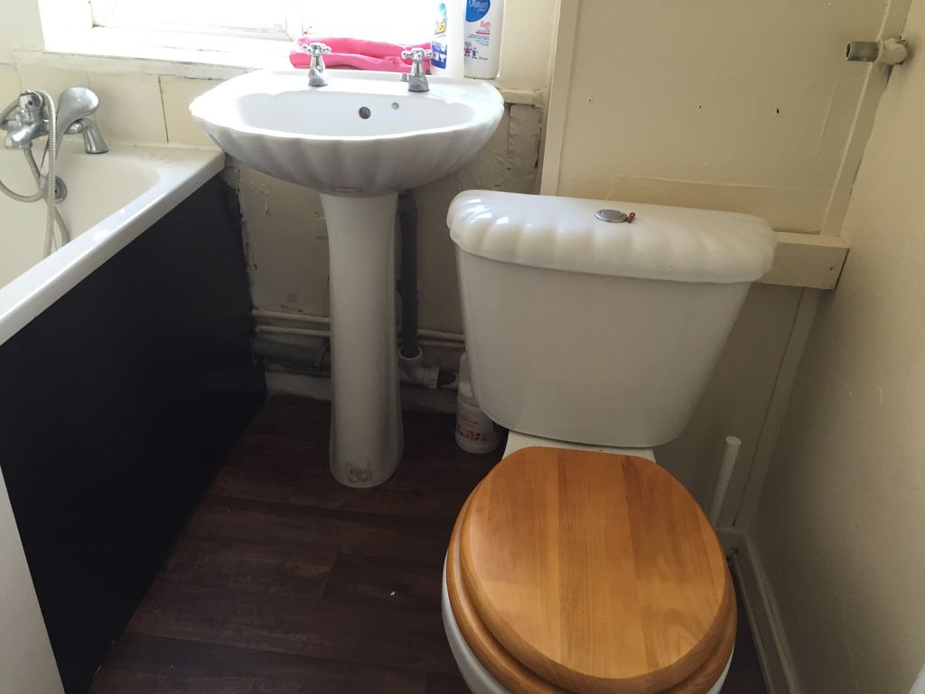 Property photo 3 of 3