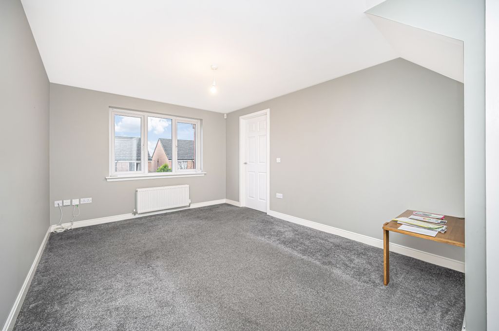 Property photo 2 of 20 Property Image 2