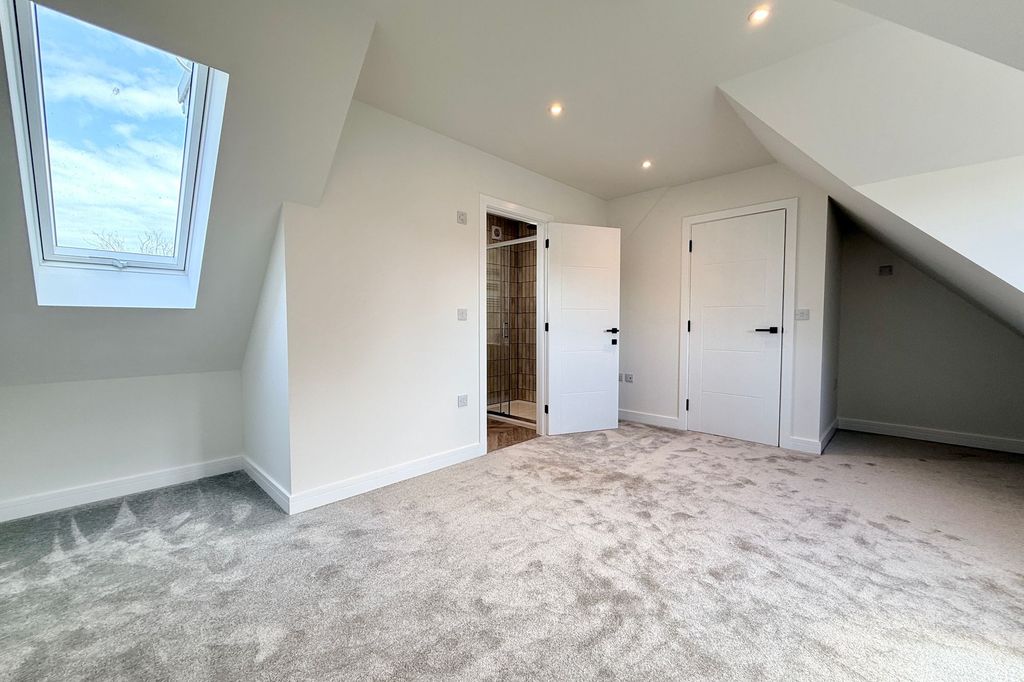 Additional image 26 of 3 bed detached house for saleHolly Tree Lane, Penryn TR10
