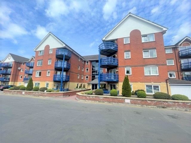 Property photo 1 of 12