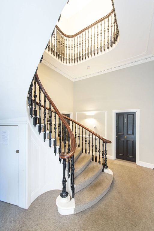 Property photo 2 of 3