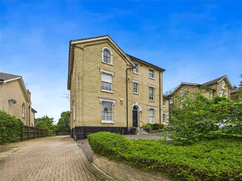 Property photo 1 of 9 1 - Picture No. 12