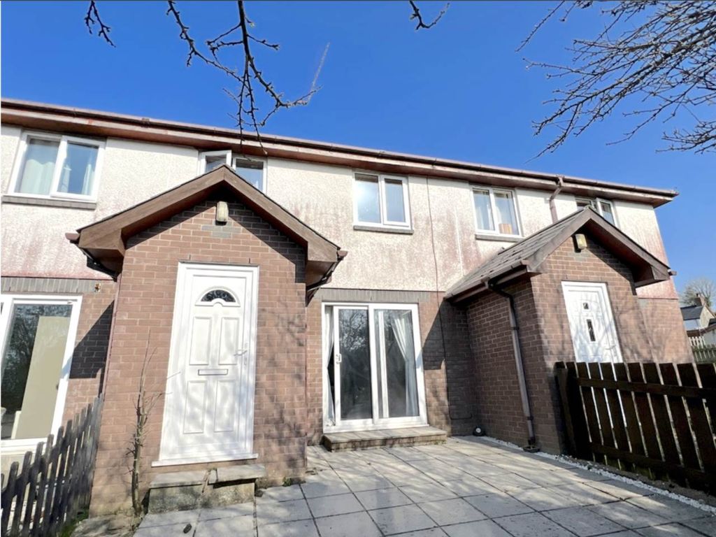 Property photo 1 of 12 Front