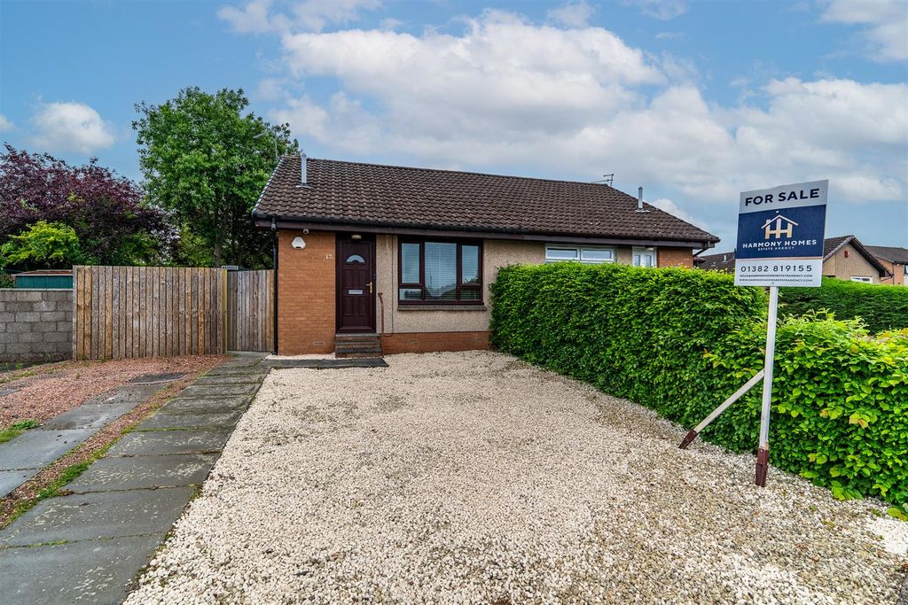 Property photo 1 of 25 17 Pebbles Drive Dundee Dd4 0Tf 030626 Edit (12 Of