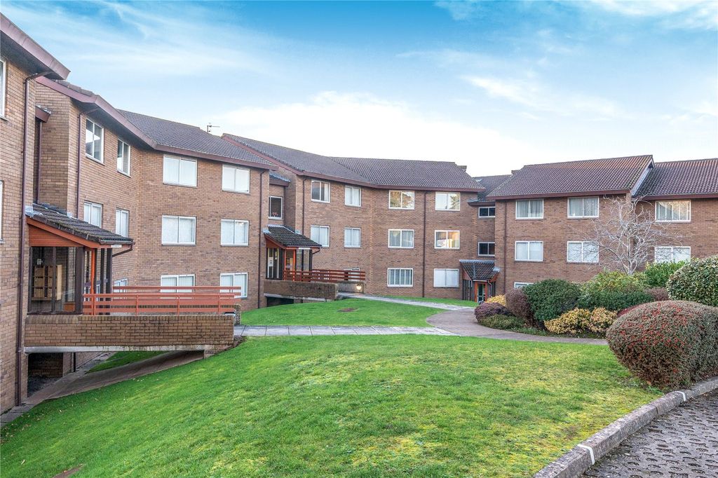 Property photo 3 of 34 Picture No. 31