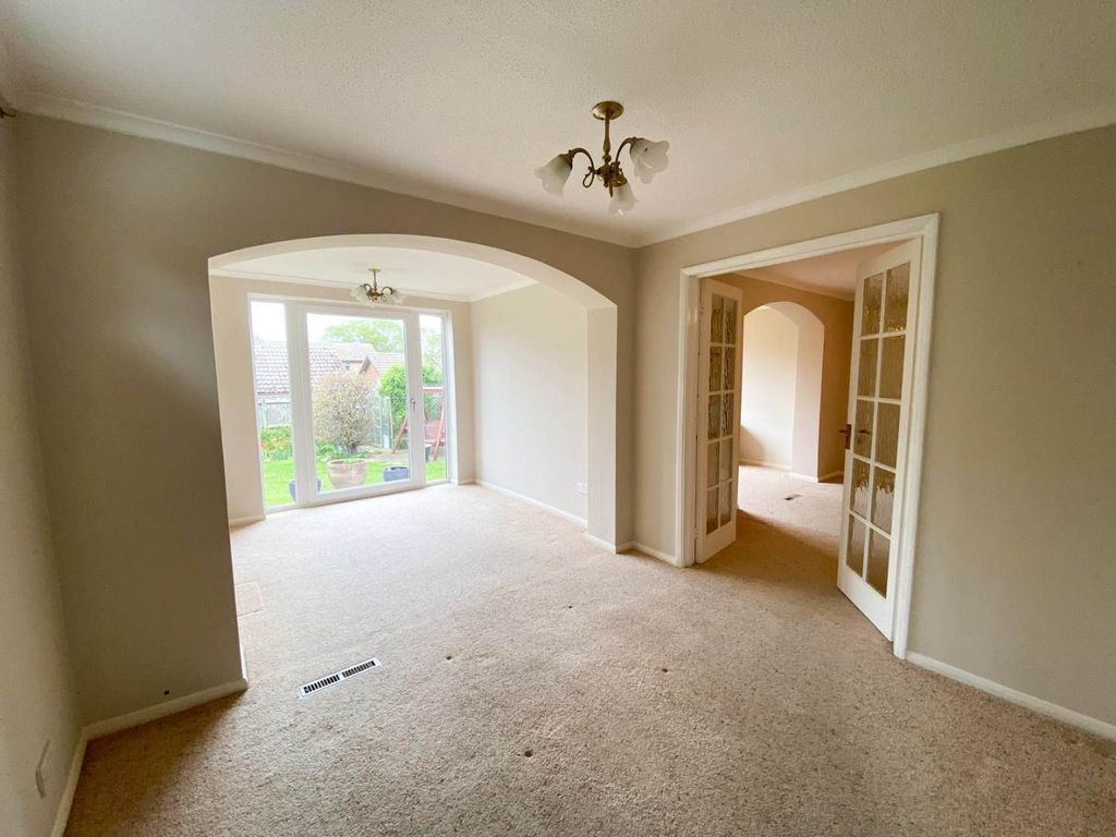 Property photo 3 of 14 Af4d31Ff-d28E-4359-9dc6-Bd227449Ec4E.Jpg