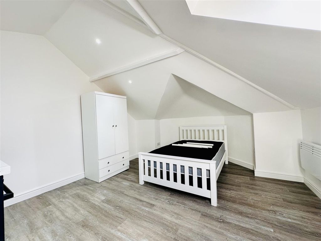 Property photo 2 of 7 Image00006.Jpeg