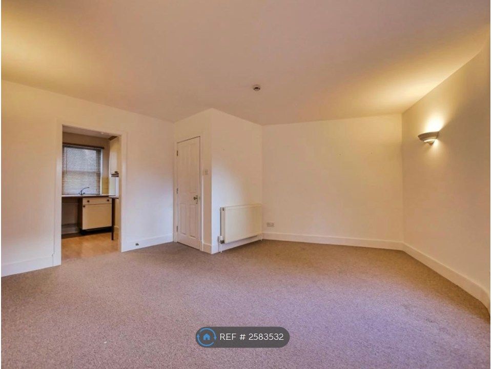 Property photo 1 of 9 Kitchen/Diner/Sitting Room