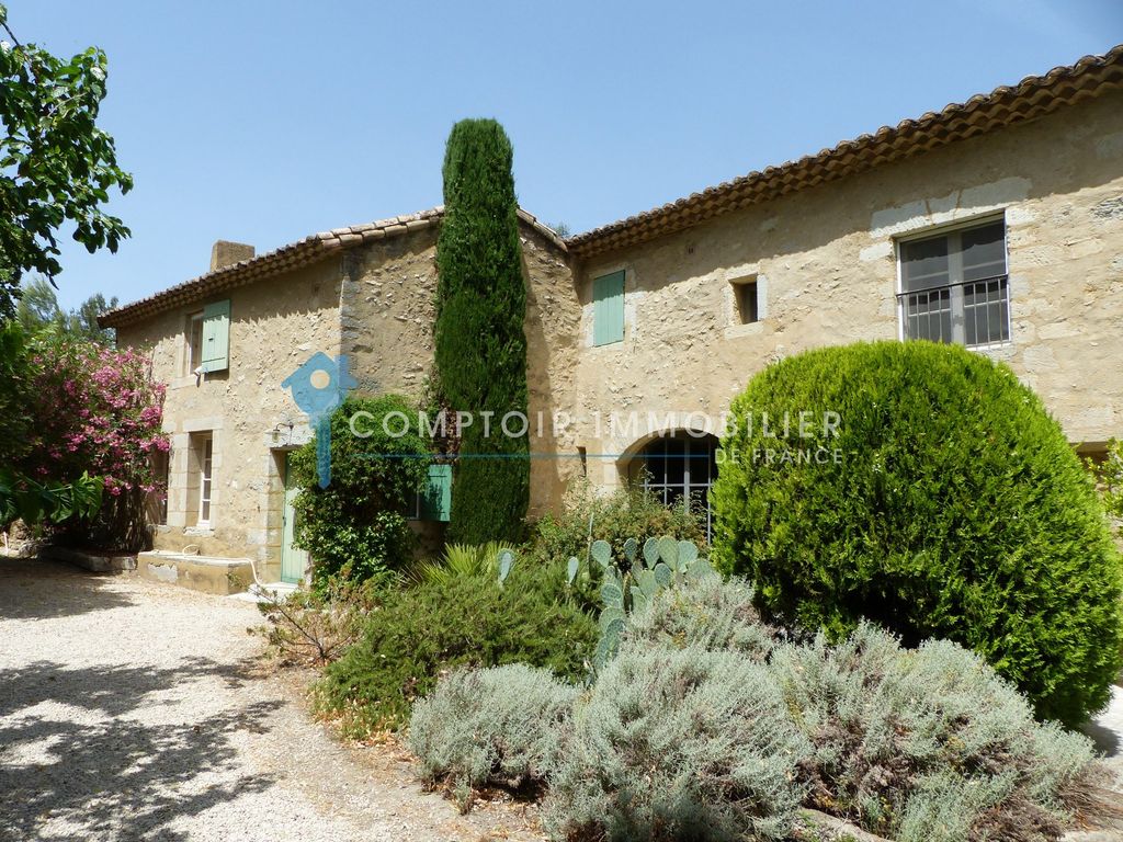 Property photo 1 of 14 Mas For Sale On The Heights Of Boulbon