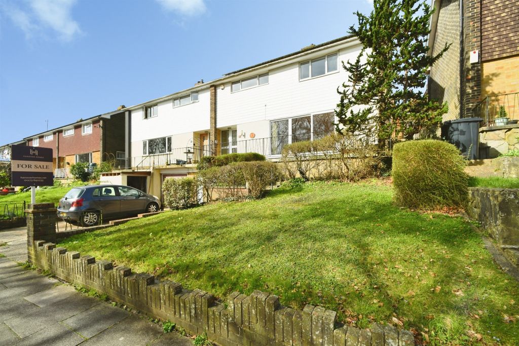 Property photo 2 of 31