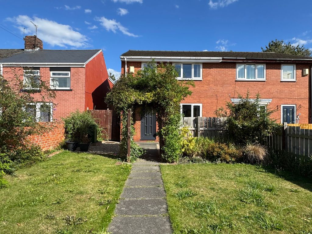 Property photo 1 of 25
