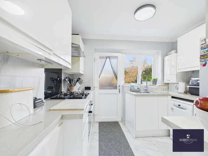 Property photo 3 of 51 Photo 44