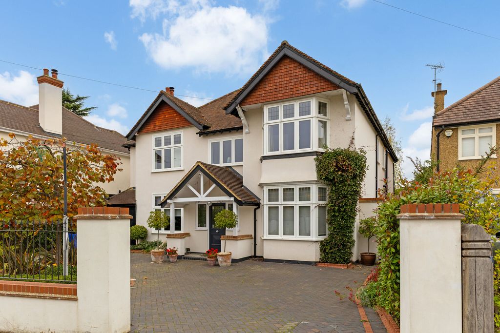 Property photo 1 of 15