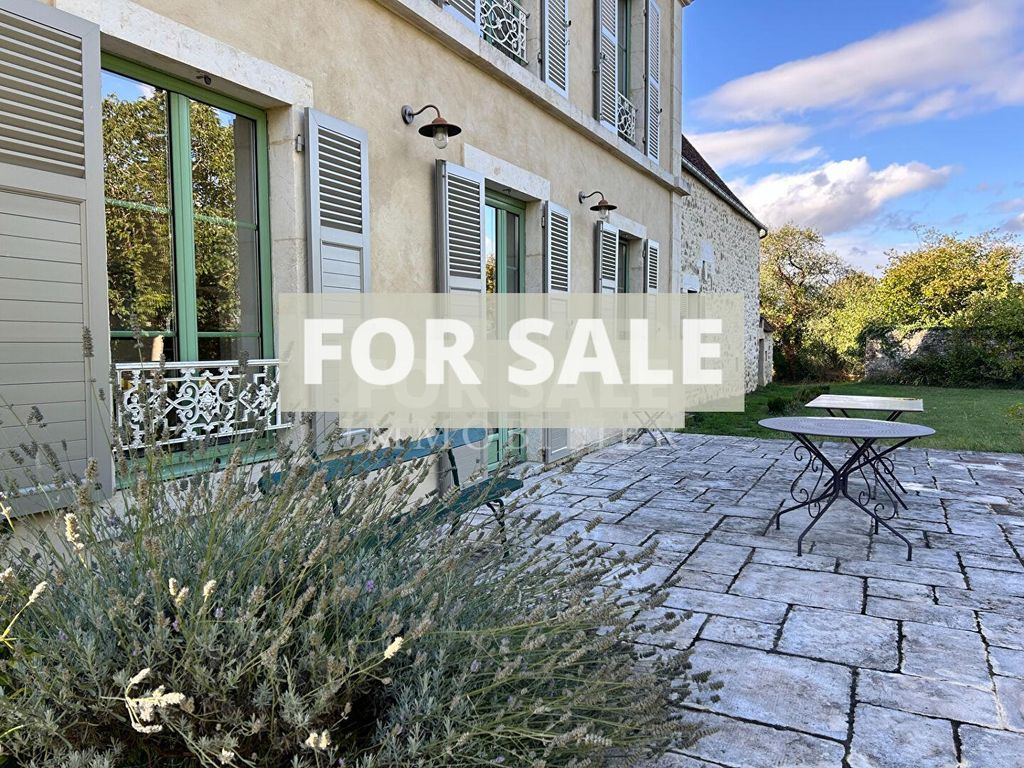 Property photo 2 of 18