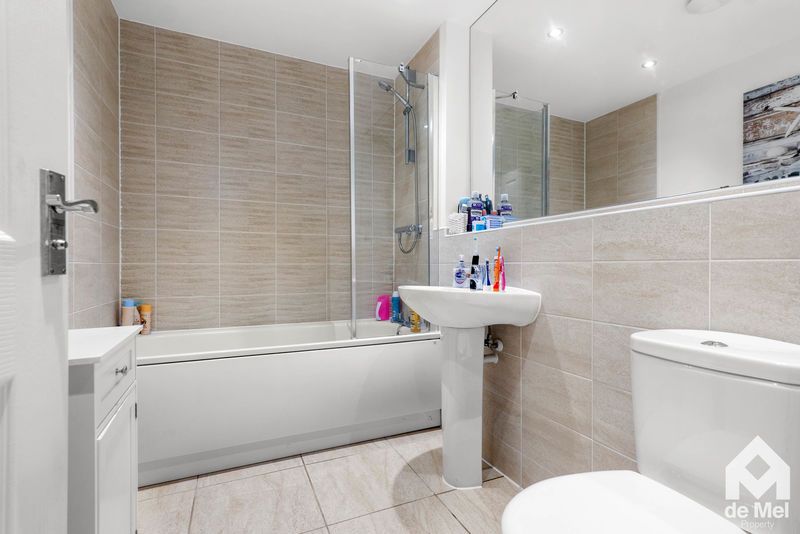 Property photo 3 of 14 Photo 1