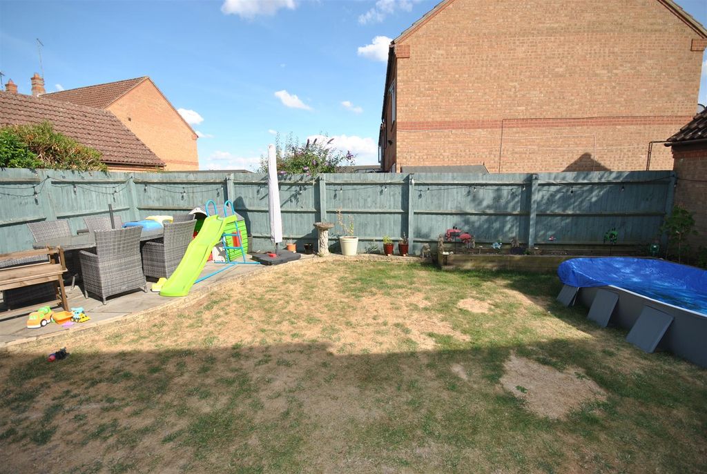 Property photo 3 of 15