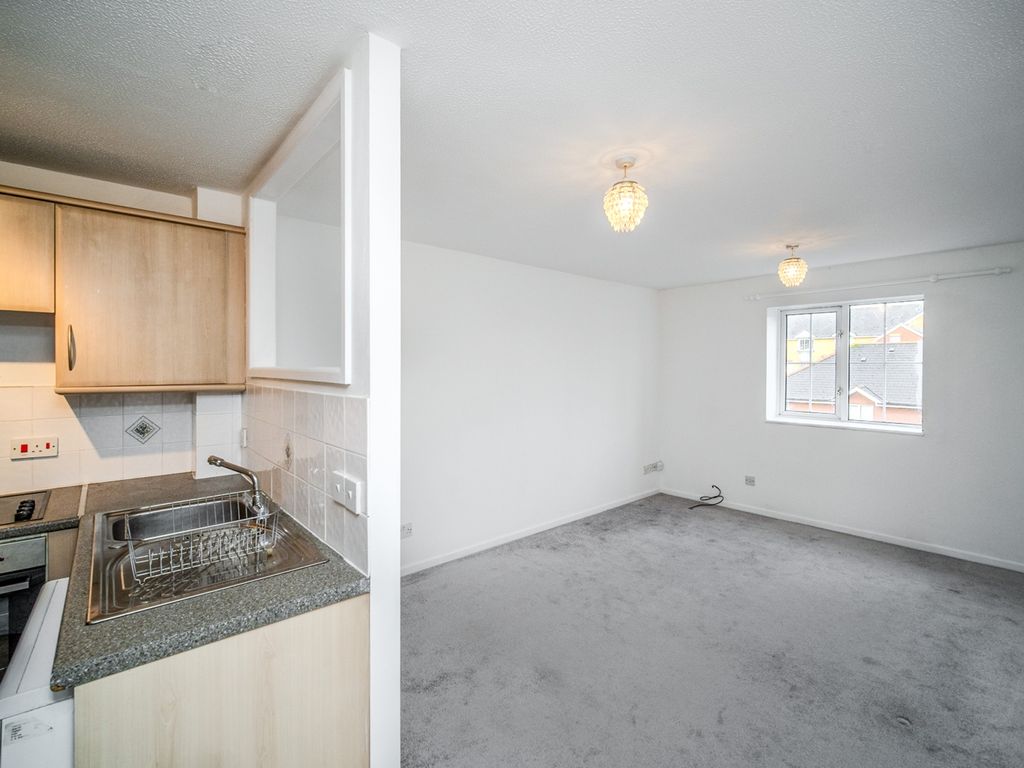 Property photo 3 of 10 Image 2