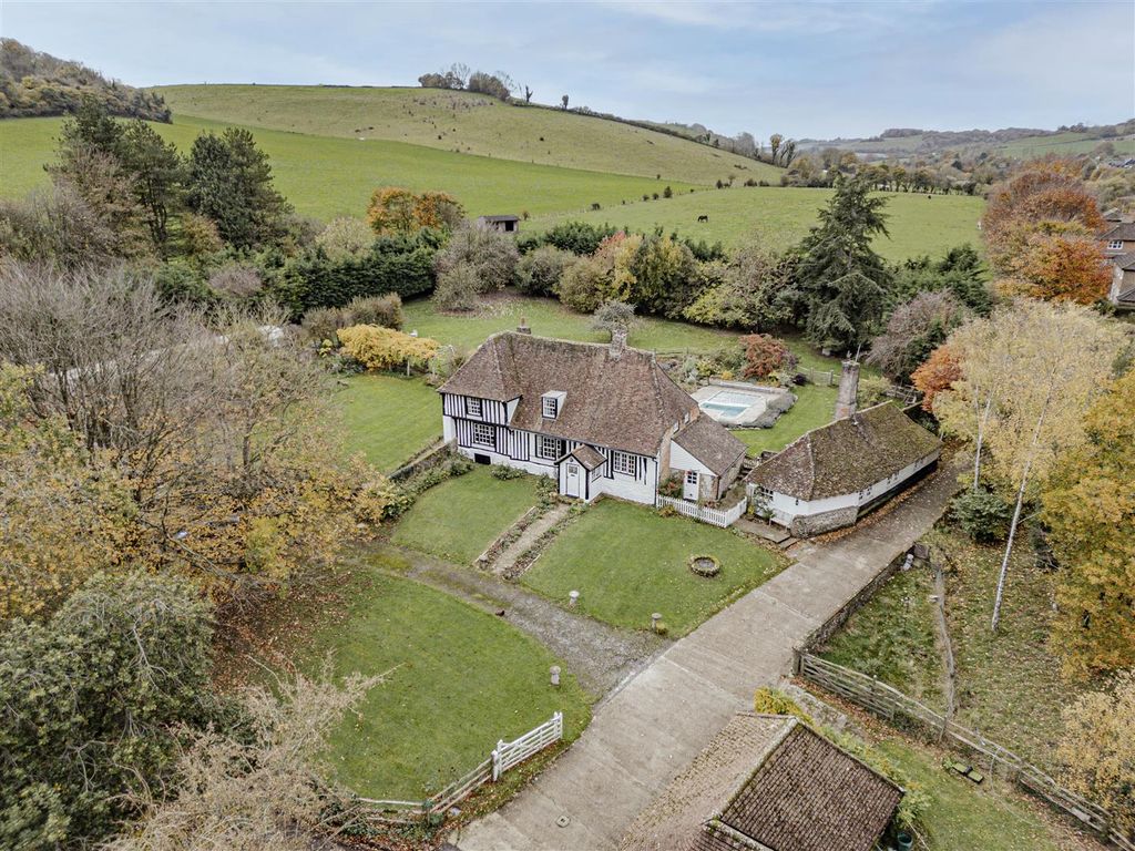 Property photo 1 of 37 L J Imaging-72.Jpg