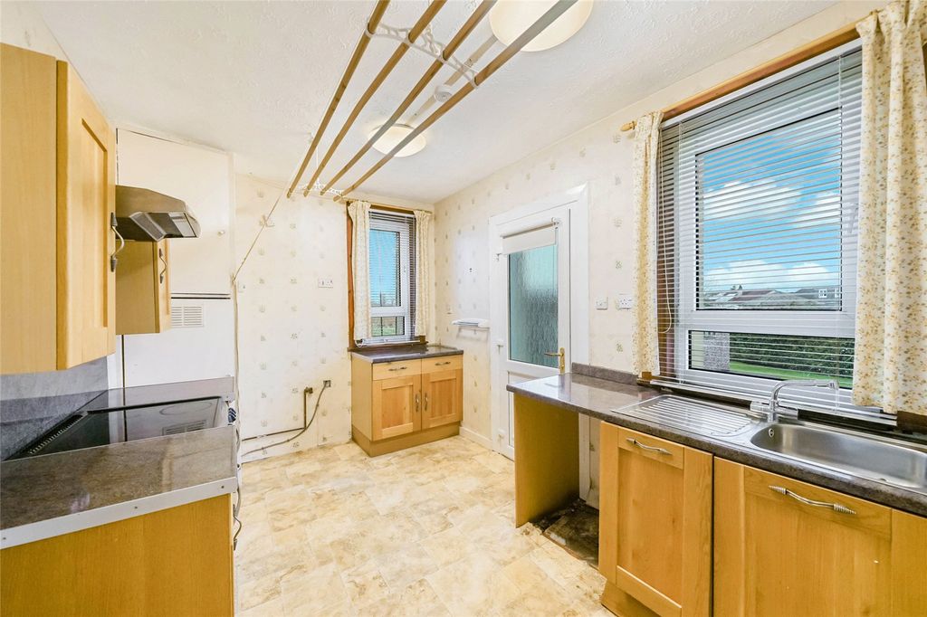 Property photo 3 of 21 Picture No. 08