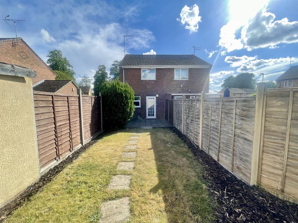 Property photo 3 of 13 Garden 2.Jpg