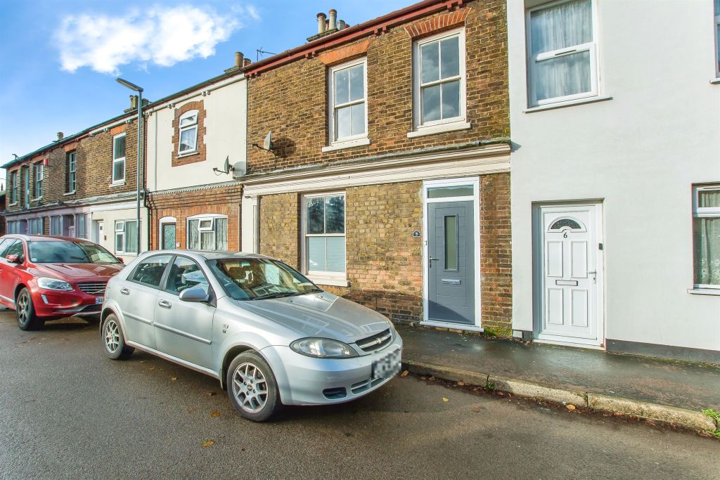 Property photo 1 of 14