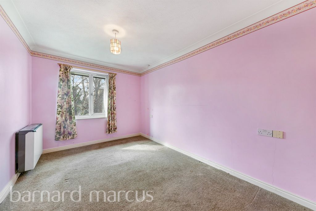 Property photo 3 of 9